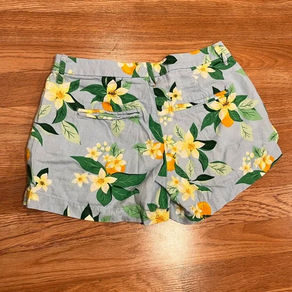 Lemon print everyday shorts - Picture 3 of 4